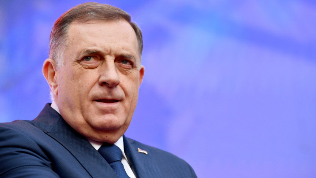Liderul sârbilor bosniaci, Milorad Dodik, condamnat la un an de închisoare pentru sfidarea unor decizii internaționale