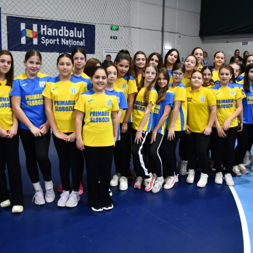 Faza județeană a Campionatului Național de Handbal pentru junioare 4 se desfășoară la Slobozia