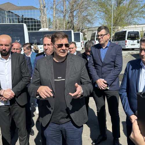 Primele microbuze școlare electrice au ajuns în județul Ialomița