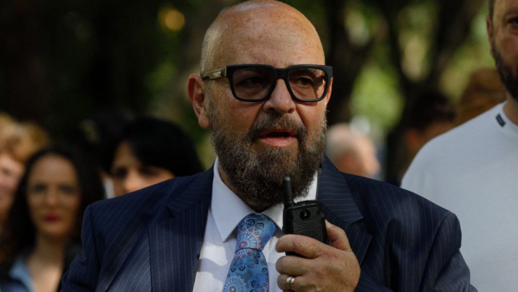 Locul de joacă din Botoșani, închis temporar după prăbușirea tavanului și rănirea copiilor