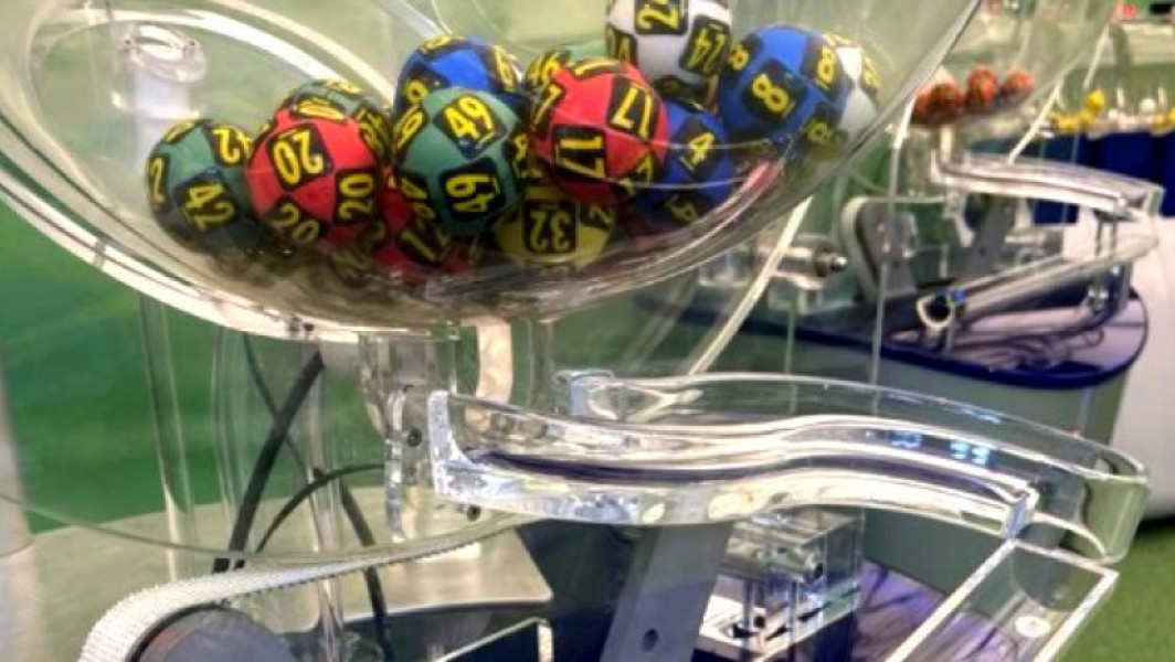 Duminică, 15 iunie 2025, au avut loc noi trageri la jocurile Loto 6/49, Noroc, Joker, Noroc Plus, Loto 5/40 și Super Noroc. Potrivit Loteriei Române, reportul la Joker, la categoria I, se apropie de 4,5 milioane de euro, iar cel la Loto 6/49 depășește 1,28 milioane de euro, fiind în valoare de peste 6,44 milioane de lei.