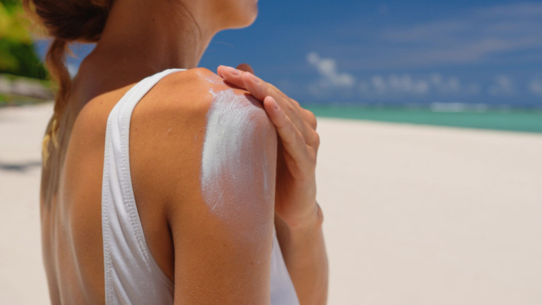 Protecția solara: importanța cremei cu SPF și miturile legate de utilizare