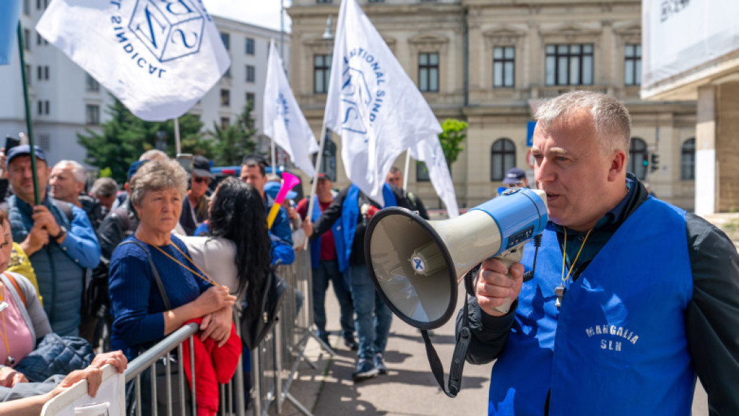 Video Sindicatele au ședință astăzi pentru a stabili noi proteste, din cauza ordonanței „austerității”