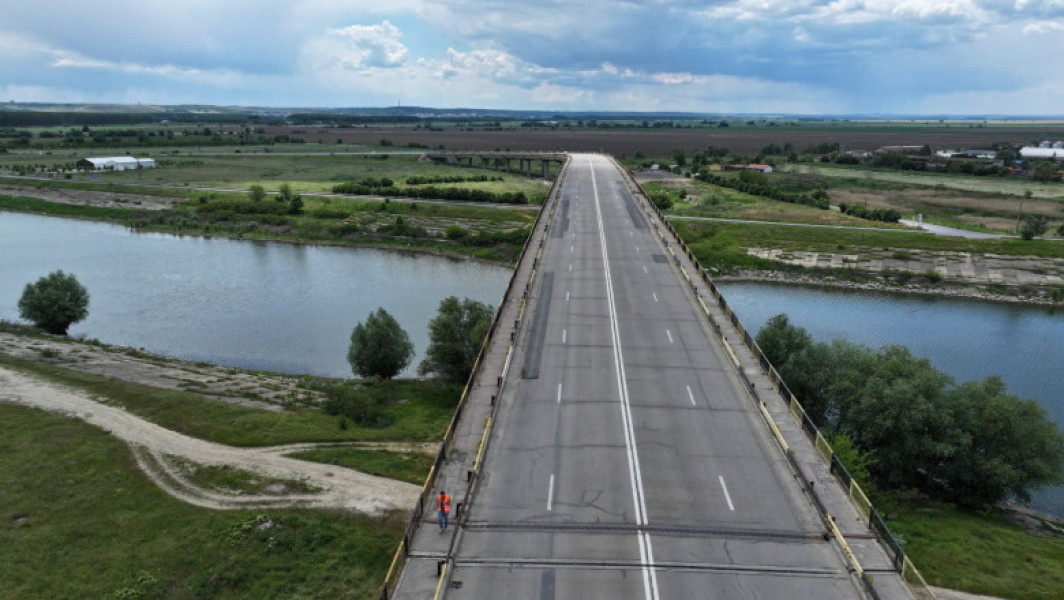 Video Se deschide lotul 3 din A0. Drumul de la Pitești către Constanța, parcurs doar pe autostradă. Cum merg lucrările pe celelalte segmente