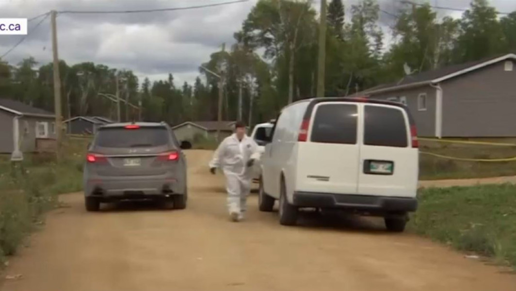 Atac sălbatic în Canada: un bărbat și-a ucis sora de 18 ani, apoi a murit după un impact cu mașina poliției