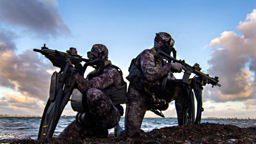 Operațiune ultrasecretă a Navy SEAL în 2019: civili nord-coreeni uciși în timpul negocierilor cu regimul nord-coreean