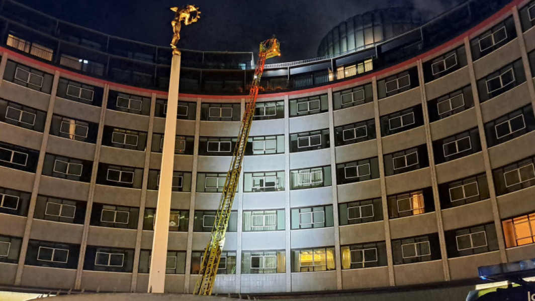 Incendiu într-o clădire de nouă etaje în Londra, în cartierul White City