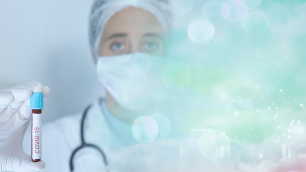 Conferință în Brașov cu medici: teorii conspirative despre vaccinuri iesc la suprafață